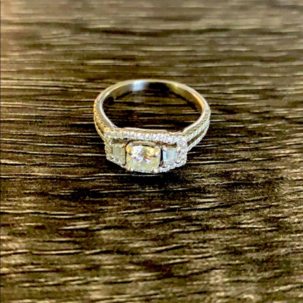 14K gold engagement ring